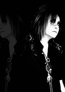 aki (アキ)｜チケットぴあ