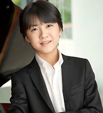 牛田智大（p）(ウシダトモハル) 芸協WEBチケット[クラシック 器楽・室内楽のチケット購入・予約]