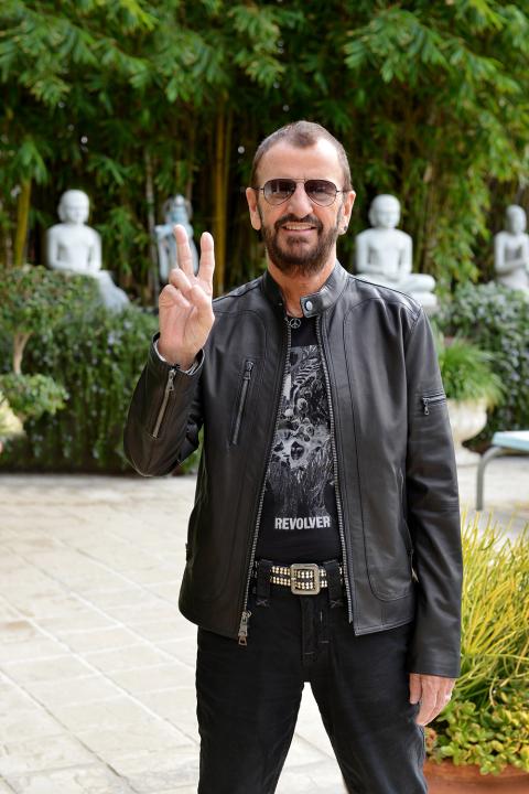 ＲＩＮＧＯ ＳＴＡＲＲ Ａｎｄ Ｈｉｓ Ａｌｌ Ｓｔａｒｒ Ｂａｎｄ