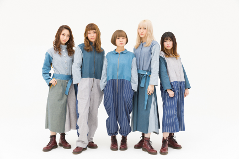 BILLIE IDLE BILLIE IDLE