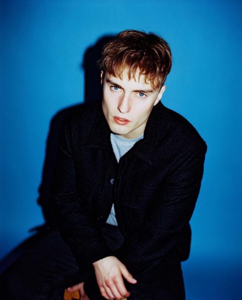 SAM FENDER SAM FENDER