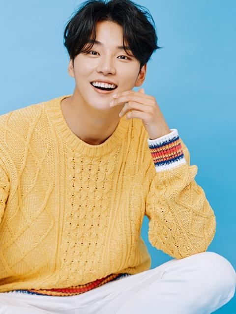 K-POP・アジア 2016 Yoon Siyoon 5th Fanmeeting DVD Yoon Shi Yoon To