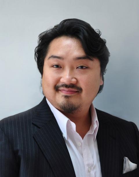 上江隼人(バリトン) 上江隼人(バリトン)