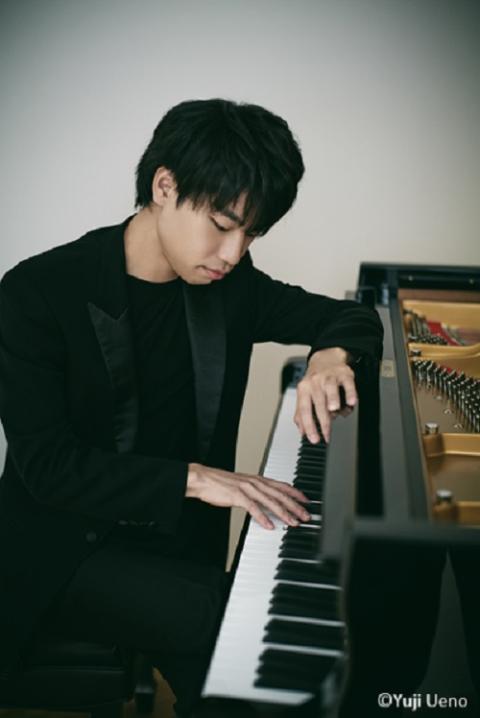 務川慧悟／ピアノ作品集　直筆サイン入り 務川慧悟 反田恭平 サイン入りCD - メルカリ