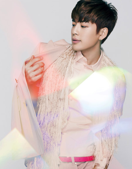 シングル『LOVE AGAIN』を4月25日にリリースするSE7EN
