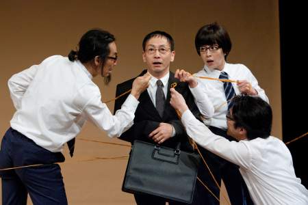 THE BEE Japanese Version 撮影:谷古宇正彦