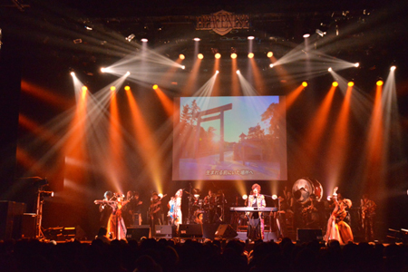 HEAVENESE ライブの模様