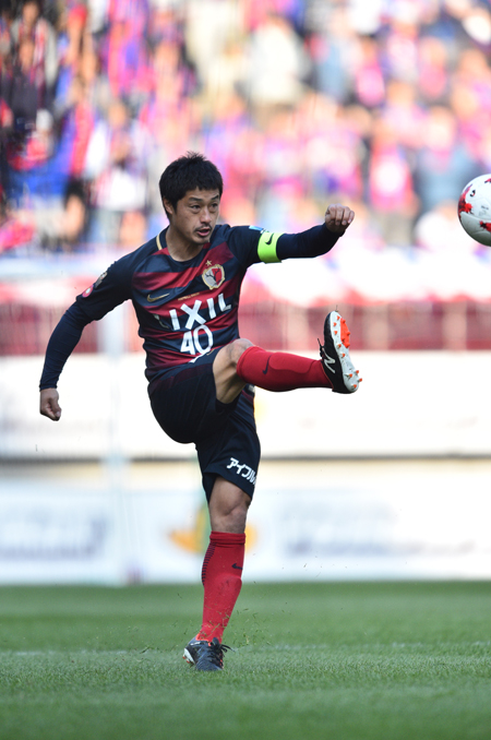 小笠原満男(鹿島アントラーズ) (C)J.LEAGUE PHOTOS 小笠原満男(鹿島アントラーズ) (C)J.LEAGUE PHOTOS