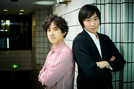左から、上野耕平、阪田知樹 撮影:吉田タカユキ