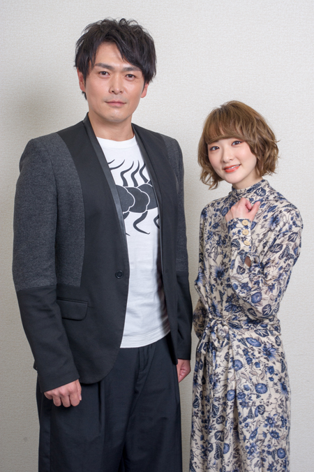 (画像左から)井俣太良、生駒里奈