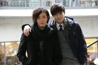 主演のキム・ジェウクとキム・ジュン