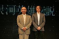 「ニコファーレ会談」(左)田中芳樹　(右)河村隆一