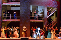 新国立劇場オペラ「リゴレット」(2013年10月) 撮影：三枝近志