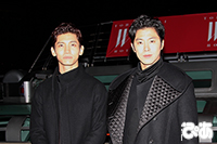 東方神起　左からチャンミン、ユンホ