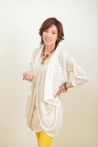 真琴つばさ　　撮影: 源 賀津己