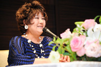 中村紘子　　(C)居坂浩文