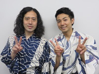 ピース（左から又吉直樹、綾部祐二）