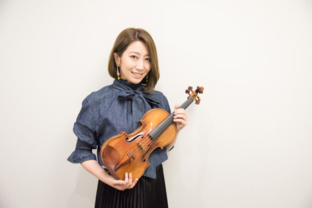 木嶋真優　　撮影：鈴木恵