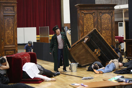 東京二期会オペラ劇場「こうもり」稽古場より