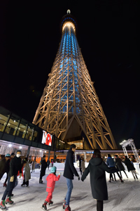 TOKYO SKYTREE TOWN(R) ICE SKATING PARK(過去の様子)／(C)TOKYO-SKYTREETOWN