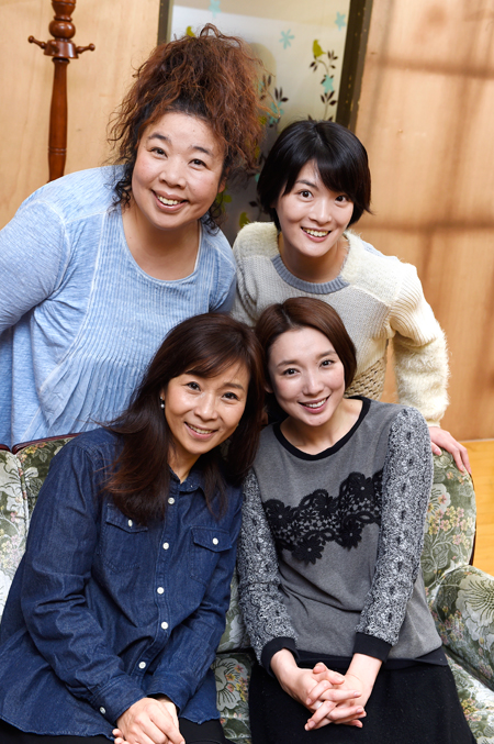 (左上から）中島唱子、原田樹里 （左下から）みょんふぁ、沙央くらま　撮影：桑原克典