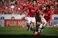 (写真左より)杉本健勇(浦和レッズ)、興梠慎三(同) (C)J.LEAGUE