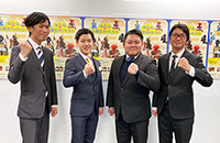 (左より)中田一葉、成田奏、上野朝彦、貞光智宣