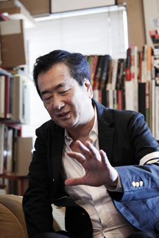 三枝成彰