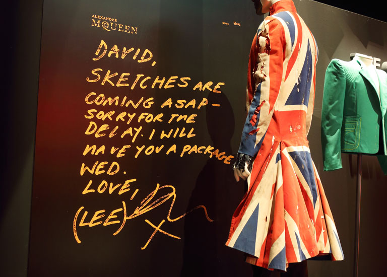 DAVID BOWIE is』デヴィッド・ボウイ大回顧展｜チケットぴあ