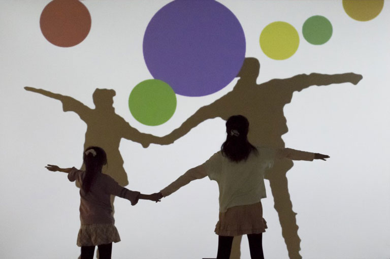 光のワンダーランド　魔法の美術館