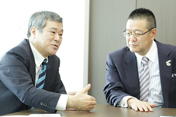 久保博読売ジャイアンツ球団社長、稲垣理事