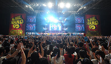 史上最大のお笑いフェス！ YOSHIMOTO PRESENTS「LIVE STAND 2010 OSAKA」 (大阪府)