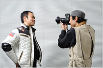 戦場カメラマン 渡部陽一＆紙の魔術師 太田隆司