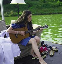 ヤエル・ナイム