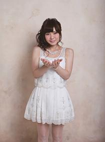 上原れな