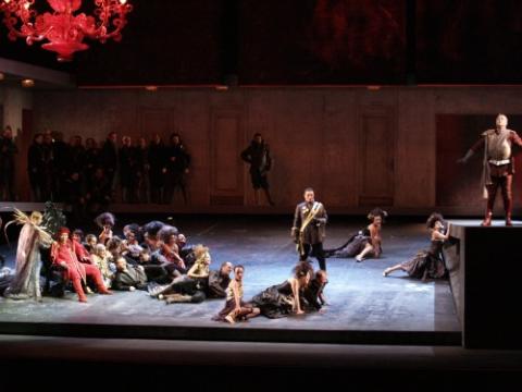新国立劇場オペラ「リゴレット」 | チケットぴあ[クラシック オペラ