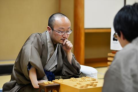 第８１期将棋名人戦第２局(ショウギメイジンセンダイニキョク