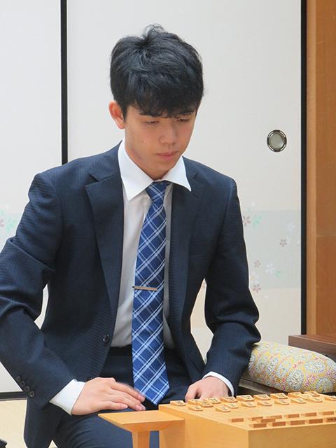 第８１期将棋名人戦第２局(ショウギメイジンセンダイニキョク