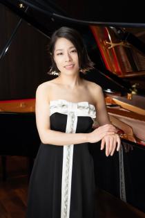 上原彩子