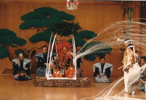 第３１回　奉納　靖國神社　夜桜能