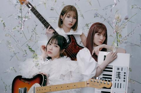 【詳細】山内あいな  Silent Siren コラボワンピース 詳細】山内あいな Silent Siren コラボワンピース 詳細】山内あいな