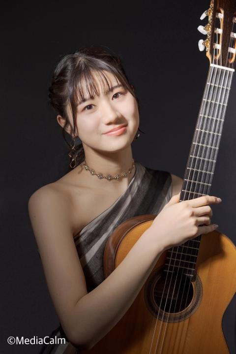 宮川春菜（ギター）