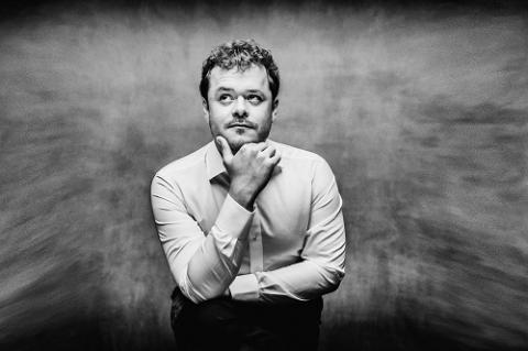 ベンジャミン・グローヴナー(ピアノ)