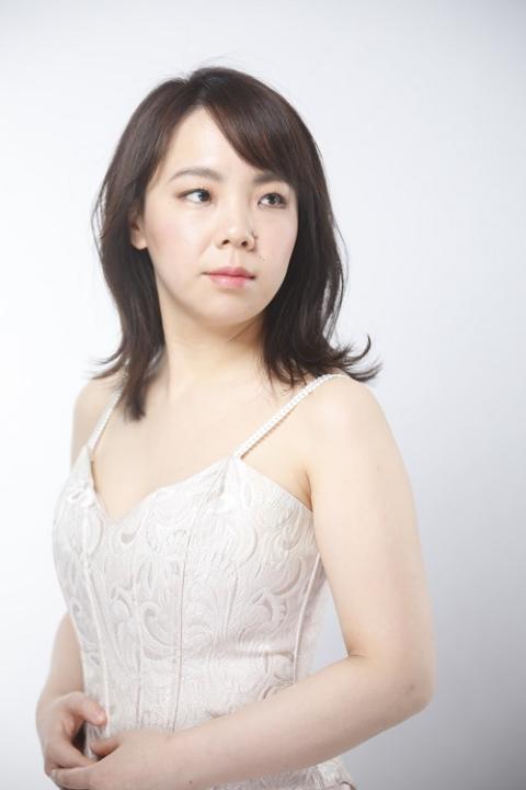三又瑛子（ピアノ）