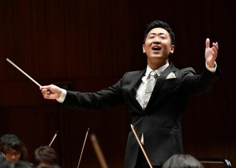 横山 奏(ヨコヤマ カナデ) / 指揮