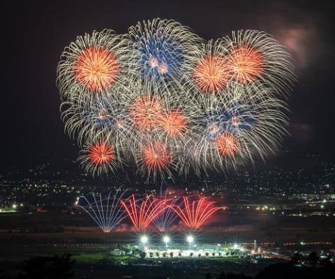 市川三郷町ふるさと夏まつり第３７回「神明の花火大会」