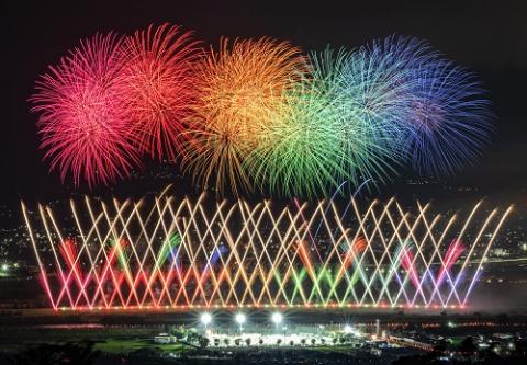 市川三郷町ふるさと夏まつり第３７回「神明の花火大会」