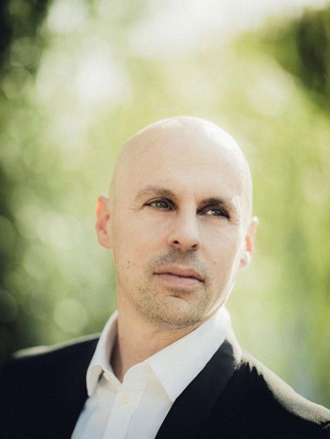 ピアノ：ジュリアン・カンタン アーティスト写真