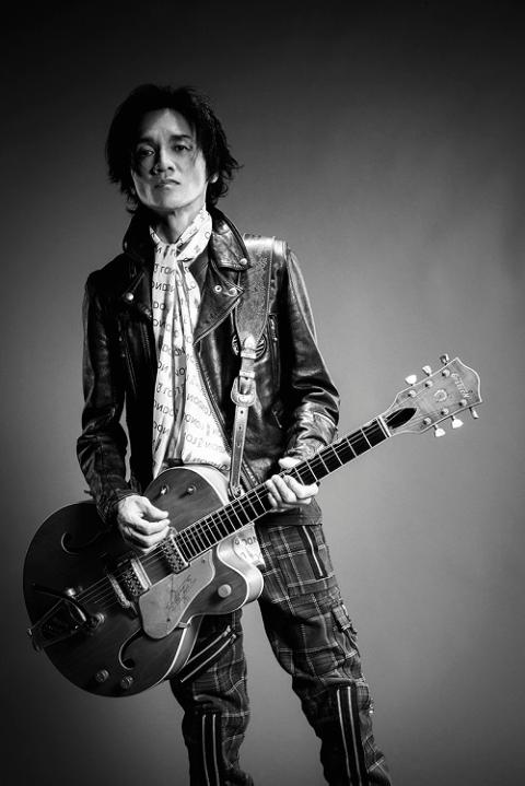 購入者抽選》成田昭次自叙伝 『人生はとんとん―成田昭次自叙伝―』 発売