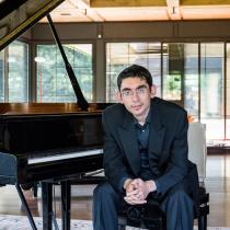 ジャンルカ・カシオーリ（ｐ）